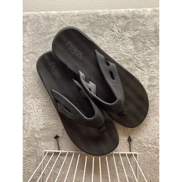 Flojos Mens Black Flip Flops Sandals Thong Beach Size 12 - Picture 2 of 7